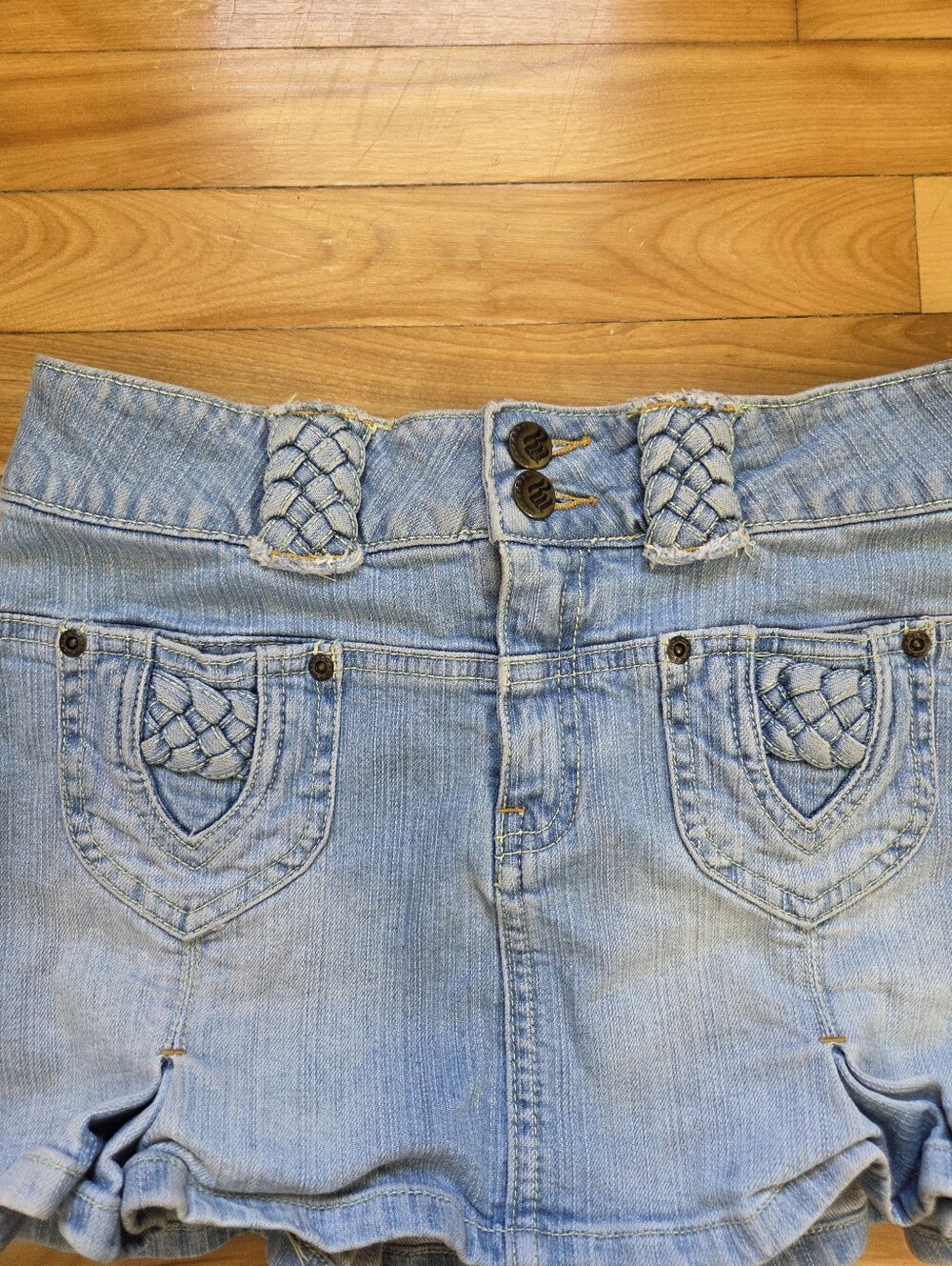 Rocawear 2000s light wash denim skirt